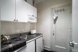 310 W 72nd St, New York City, NY 10023 - Photo 12