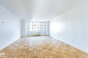 308 E 72nd St, New York City, NY 10021 - Photo 2