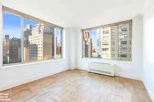 308 E 72nd St, New York City, NY 10021 - Photo 4