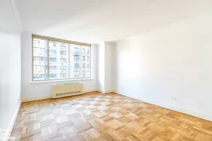 308 E 72nd St, New York City, NY 10021 - Photo 6