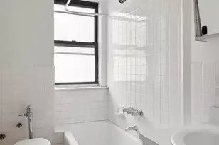 609 W 114th St, New York City, NY 10025 - Photo 14