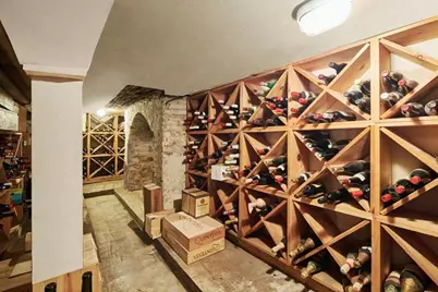 453 W 24th Street, New York, NY 10011 - Photo 24