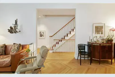 453 W 24th Street, New York City, NY 10011 - Photo 10