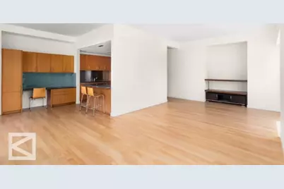 450 E 83rd Street #6A, New York City, NY 10028 - Photo 4