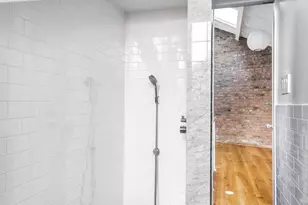 46 Commerce St, New York City, NY 10014 - Photo 10