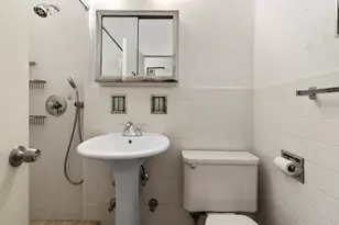 35 E 85th St, New York City, NY 10028 - Photo 4