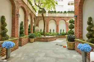 15 E 82nd St, New York City, NY 10028 - Photo 18