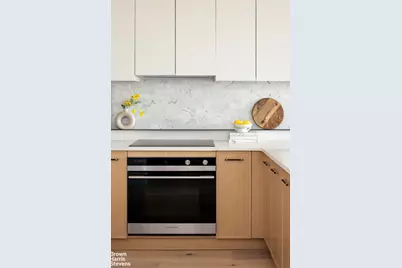 173 McGuinness Boulevard #4B, New York City, NY 11222 - Photo 2