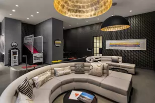 252 South St, New York City, NY 10002 - Photo 16