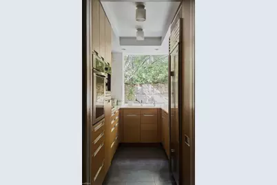 315 W 84th Street, New York City, NY 10024 - Photo 16