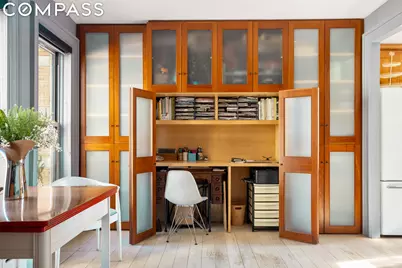 210 E 17th Street #6A, New York City, NY 10003 - Photo 4