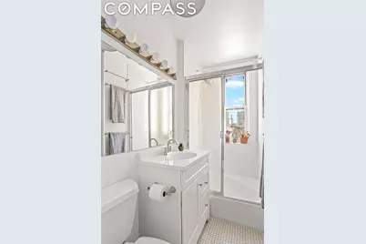 210 E 17th Street #6A, New York City, NY 10003 - Photo 8