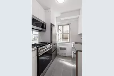 333 E 46th Street #11H, New York City, NY 10017 - Photo 4