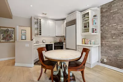 235 W 70th Street #3E, New York City, NY 10023 - Photo 4