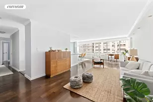 315 W 70th St, New York City, NY 10023 - Photo 2