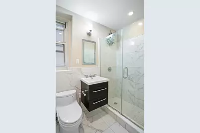 210 W 19th Street #3A, New York City, NY 10011 - Photo 4