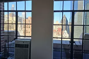 320 E 42nd St, New York City, NY 10017 - Photo 16