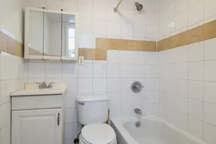990 Halsey St, New York City, NY 11207 - Photo 6