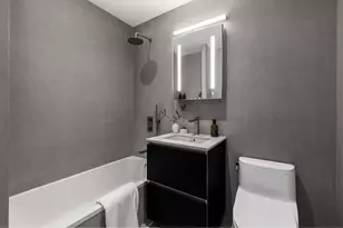 324 W 108th St, New York City, NY 10025 - Photo 18