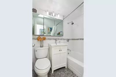 135 Willow Street #712, New York City, NY 11210 - Photo 6