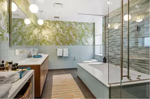 545 W 20th St, New York City, NY 10011 - Photo 8