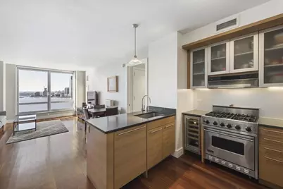 30 West Street #31-G, New York, NY 10004 - Photo 1
