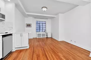 25 Tudor City Pl, New York City, NY 10017 - Photo 2