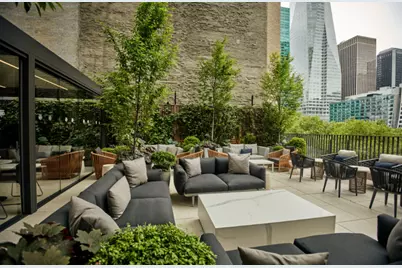 16 W 40th Street #PHN, New York City, NY 10018 - Photo 10
