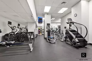 4-74 48th Ave, New York City, NY 11109 - Photo 10