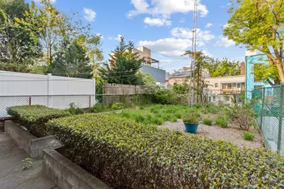 181 N 8th Street #NA, New York City, NY 11211 - Photo 8