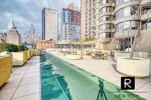 330 E 38th St, New York City, NY 10016 - Photo 12