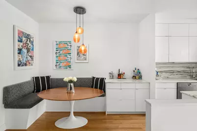 230 Park Place #6J, New York City, NY 11238 - Photo 2