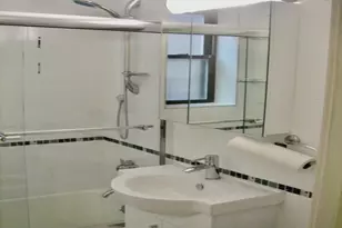 2547 W 2nd St, New York City, NY 11223 - Photo 8