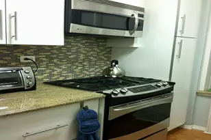 2547 W 2nd St, New York City, NY 11223 - Photo 4