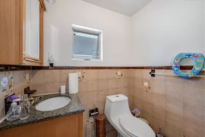 1530 E 22nd Street, New York City, NY 11210 - Photo 30