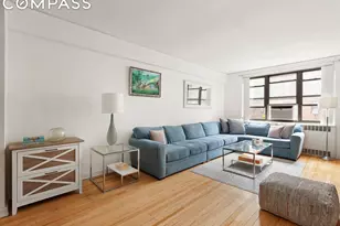 67-35 Yellowstone Blvd, New York City, NY 11375 - Photo 2