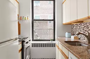 67-35 Yellowstone Blvd, New York City, NY 11375 - Photo 6