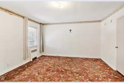 2016 Haviland Avenue, New York City, NY 10472 - Photo 4