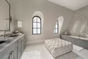 34 E 62nd St, New York City, NY 10065 - Photo 16