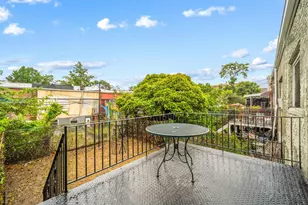 61 E 54th St, New York City, NY 11203 - Photo 14