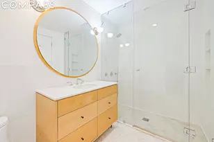 610 Warren St, New York City, NY 11217 - Photo 8