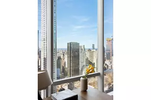 157 W 57th St, New York City, NY 10019 - Photo 2