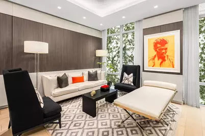 130 W 19th Street #TOWNHOUSEC, New York City, NY 10011 - Photo 4