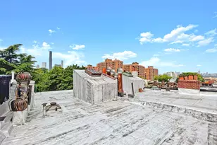 246 Washington Ave, New York City, NY 11205 - Photo 18