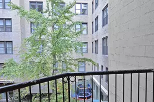 53 E 64th St, New York City, NY 10065 - Photo 18