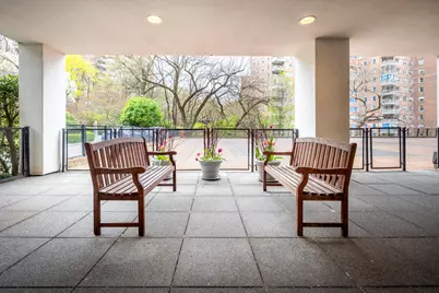 2727 Palisade Avenue #5-B, New York City, NY 10463 - Photo 18
