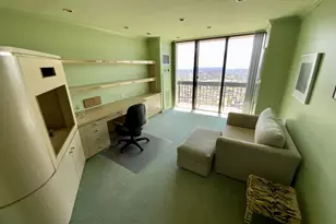 270-10 Grand Central Pkwy, New York City, NY 11005 - Photo 14