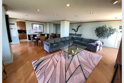 270-10 Grand Central Parkway #33-O, New York City, NY 11005 - Photo 2