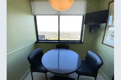 270-10 Grand Central Parkway #33-O, New York City, NY 11005 - Photo 10