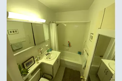 269-10 Grand Central Parkway #8X, New York City, NY 11005 - Photo 6